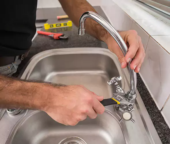 Local Experts for Faucet Repair in Los Angeles, CA:Schedule Affordable Faucet Repair Services with Us